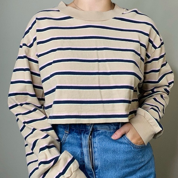 TNA Aritzia Ryer Striped Long Sleeve Cropped Casual Basic Top Large - Picture 1 of 11